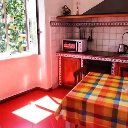 Apartment Have A In 2 Rome