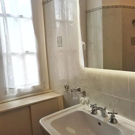 Have A In 2 Apartament